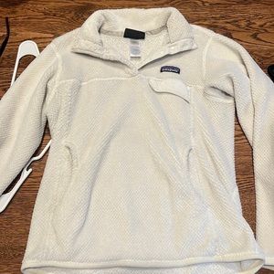 Patagonia pullover size small